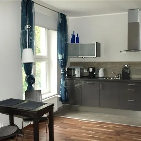 アパート Grand Tourist Apartament Falcon *